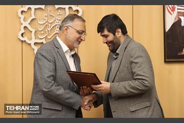 مراسم تکریم ومعارفه معاونین هماهنگی مناطق و مالی اقتصادی 7