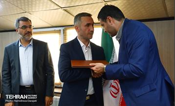 آیین تکریم و معارفه شهرداران مناطق تهران 2