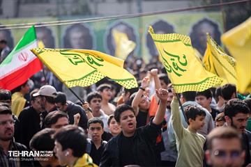 اجتماع «نوجوانان آرمانی، لشکر قدس»