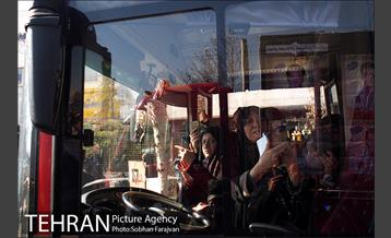 تشییع شهدای آتش نشان با حضور مردم - 3 12