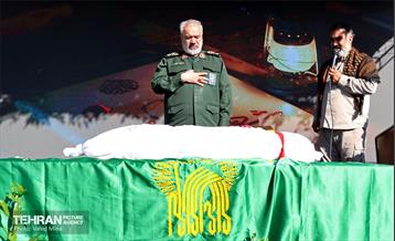 تشییع و تدفین شهید گمنام در دانشگاه فرهنگیان 3