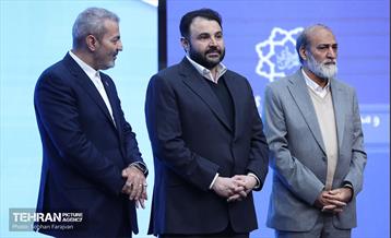 نشست هم‌اندیشی سرمایه‎‌گذاران و مدیران ارشد شهرداری تهران 37