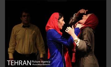 نمایش داستان عامه پسند‎ 3