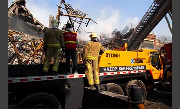 دومین روز عملیات امداد و نجات حادثه پلاسکو-2 2