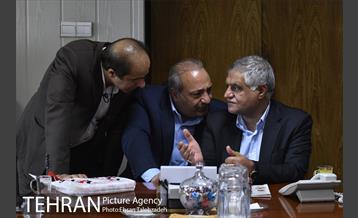 دیدار صمیمانه کارکنان شهرداری تهران با حسن رباطی 13