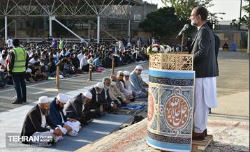 اقامه نماز عید فطر افغانستانی های اهل تسنن مقیم تهران 2