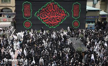 عزاداری ظهر عاشورا در امامزاده صالح (ع) 26