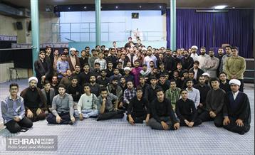 حضور شهردار تهران در برنامه «مثل خمینی» 15