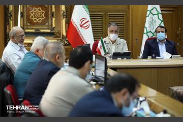 جلسه دکتر زاکانی با اعضای هیئت مدیره باغ موزه دفاع مقدس 22