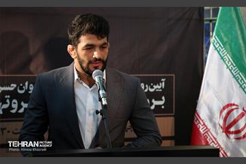 مراسم رونمایی از اولین « قطعه یادمان » دیوار افتخار متروی تهران 12