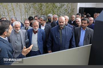 آیین بهره‌برداری از اقیانوس پارک و افتتاح ۸ فروشگاه شهروندمحله 12