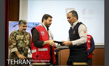 امضا تفاهم نامه میان سازمان های بسیج و آتش نشانی شهرداری تهران 24