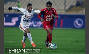 دیدار تیم های فوتبال پرسپولیس و سایپا