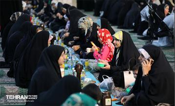 ضیافت افطاری در حرم عبدالعظیم حسنی(ع) 22