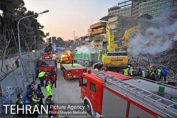 پنجمین روز آواربرداری ساختمان پلاسکو 7