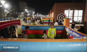 ویژه برنامه «مهمونی شهر» در باغ‌راه حضرت زهرا(س) - 6 10