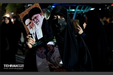 مراسم سوگواری هفتمین روز شهادت رهبر انقلاب در میدان هفت‌حوض
