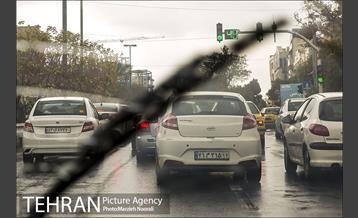 ترافیک تهران در یک روز بارانی 14