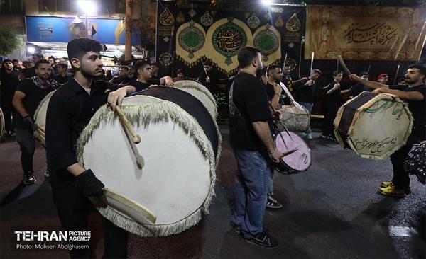 عزاداری شب تاسوعای حسینی در میدان منیریه 16