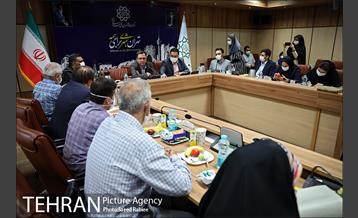 نشست خبری مدیرعامل شرکت راه آهن شهری تهران و حومه(مترو) 17