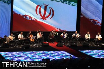جشن روز جمهوری اسلامی در برج میلاد  19