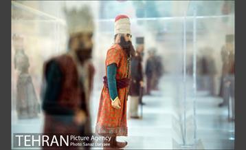 مجسمه مینیاتورهای جهانگیرارجمند در باغ موزه نگارستان 25