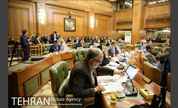 صد و سی و هفتمین جلسه شورا شهر 8