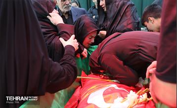 وداع با پیکر شهدای حافظان نظم و امنیت 59