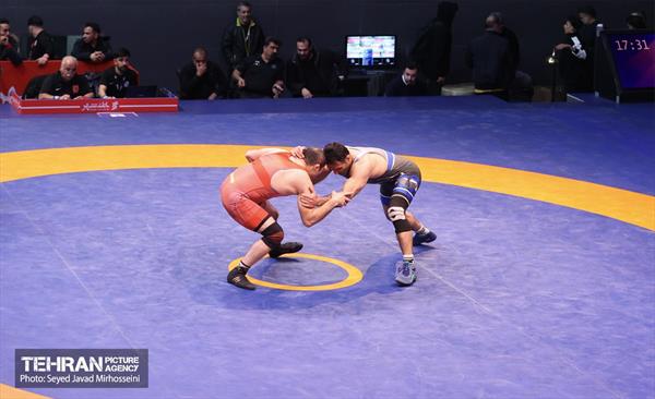 مسابقات بزرگ کشتی کارکنان شهرداری تهران  44