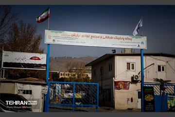 اینجا کارگاهه؛ پارکینگ طبقاتی نیایش 1