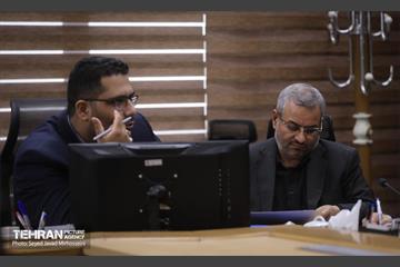 دیدار شهردار تهران با مدیر عامل فروشگاه‌های زنجیره‌ای اتکا 8