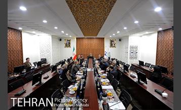 نشست شورای معاونان ومشاوران با حضور شهردار تهران 23