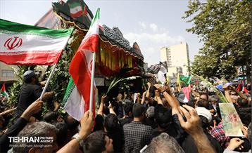 تشییع پیکر شهید اسماعیل هنیه در تهران - 2 19