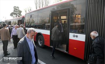 خدمات‌رسانی شهرداری تهران در نماز عید فطر مصلی تهران 7