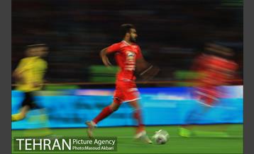 دیدار تیم های سپاهان اصفهان و پرسپولیس تهران 16