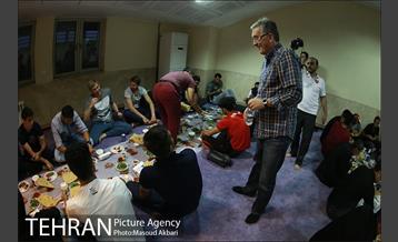 مراسم افطاری برانکو ایوانکویچ‎ 11