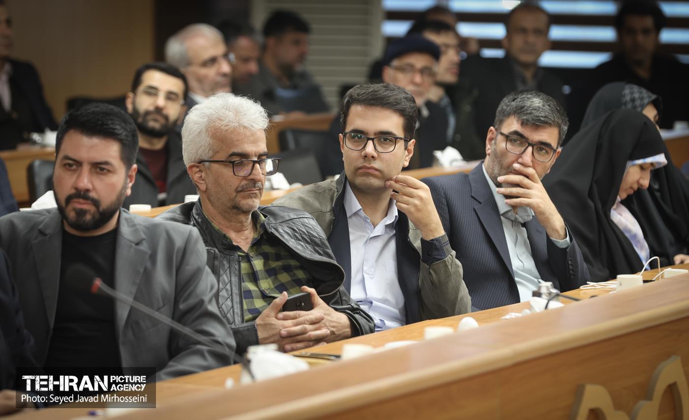 نشست ادوار بسیج دانشجویی 15