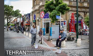 شهرنگار؛ میدان حسن آباد 18