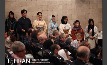 شکوفه های گیلاس و افسانه گنجی در موزه امام علی 2 14