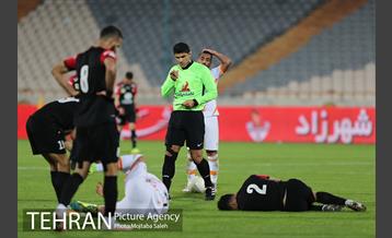 دیدار تیم های فوتبال پرسپولیس و مس کرمان 4