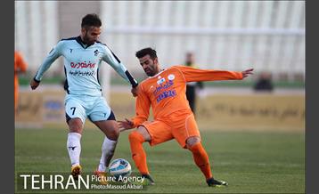 دیدار سایپا و پیکان در لیگ برتر فوتبال