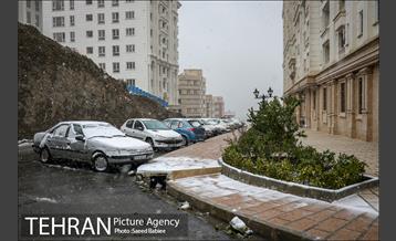 بارش نخستین برف پاییزی در تهران 21