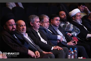 آئین نکوداشت «سیاستمدار صادق» 39