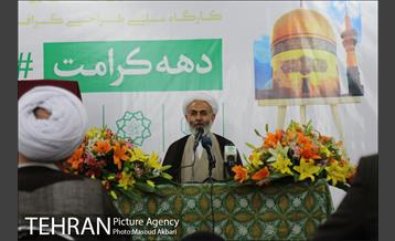 نشست خبری تعیین برنامه های دهه کرامت 1