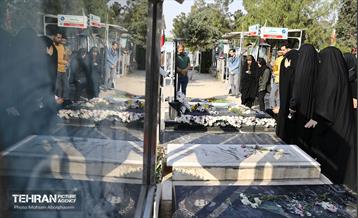 حال و هوای مزار شهید حسن طهرانی‌مقدم 18