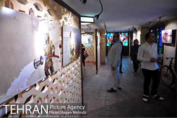 نمایشگاه عکس نشان بی نشان در نگارستان شهر‎ 2