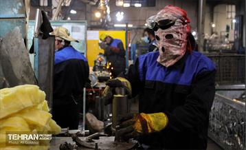 بازدید شهردار منطقه ۲۱ از کارخانه پارس اگزوز 3