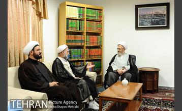 دیدار حجت‌الاسلام صادق‌زاده با تعدادی از مراجع عظام تقلید و علما در شهر مقدس قم 16