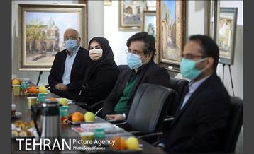 تقدیر از داوران پنجمین دوره جایزه خشت طلایی تهران 8