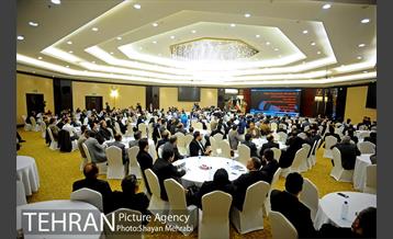 اجلاس معرفی فرصت های سرمایه گذاری شهر تهران با حضور شهردار تهران 2